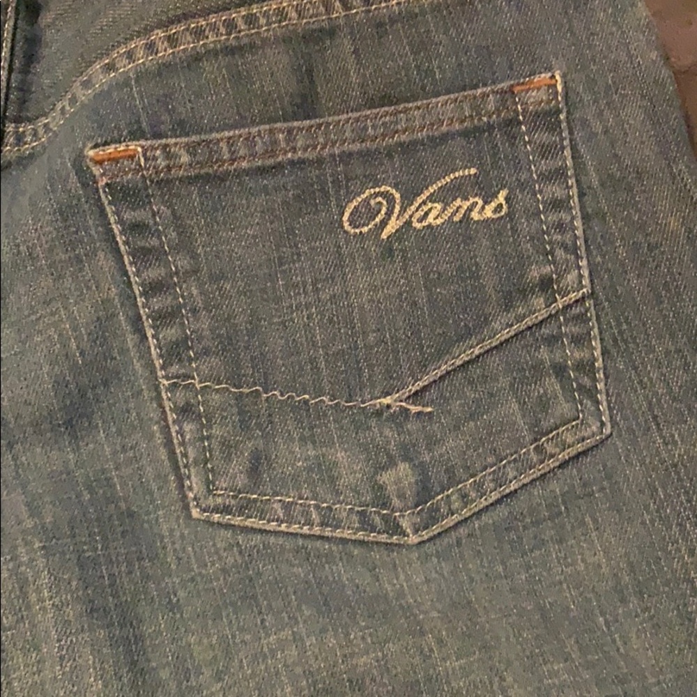 Jeans - Picture 2 of 5